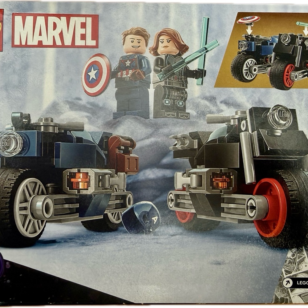 Marvel Building Set - Black and Red Motorcycles - Picture 3 of 7